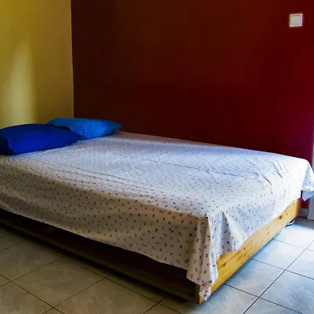 Hostel Antonio's *
